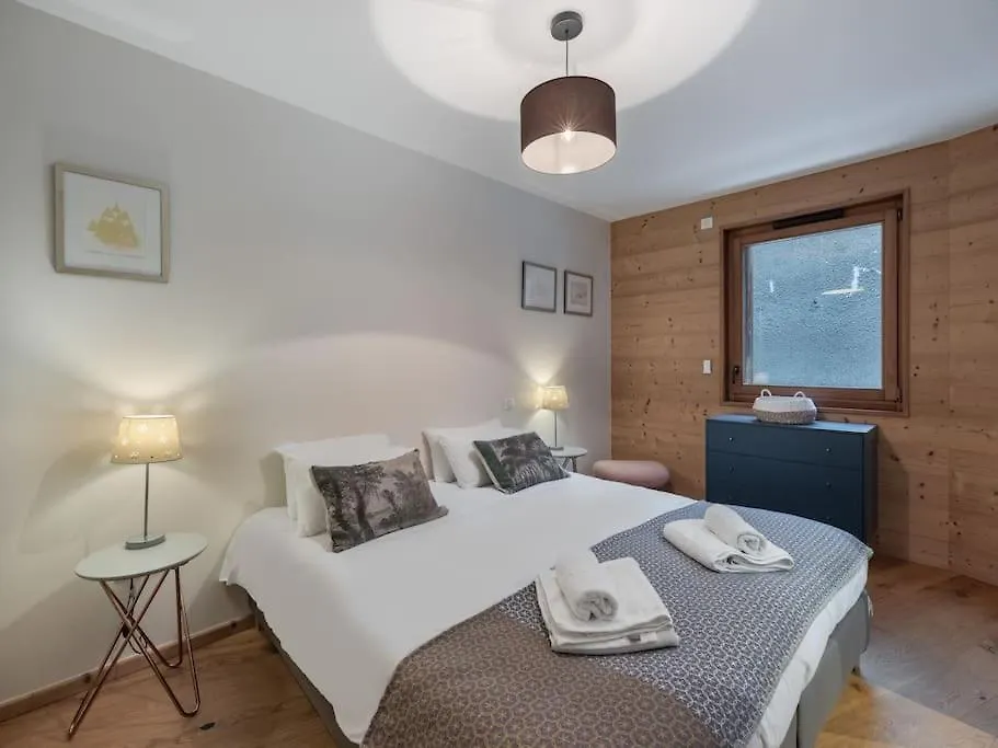Les Flambeaux - Apt B21 Chatel France