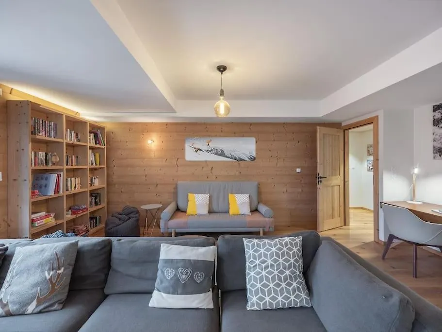 Les Flambeaux - Apt B21 Chatel 0*,  France
